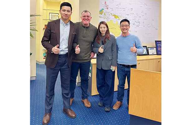 Customer Visit in Australia